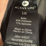 Active Life Green‎ Camo  pocket leggings Photo 2