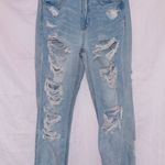 American Eagle  Light Wash Denim Distressed Mom Jean size 6 short Photo 0