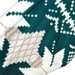 Bloomchic Green With White Geometric Design Lightweight Top Size 10 Photo 2