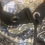 Cute winter patterned lightweight jacket by outfitter trading company Black Size M Photo 3