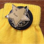 NWT The 5& Twine Stretch Gloves Yellow Photo 1