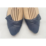 Talbots Women's Black Flats - Size 7.5 Photo 1