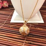 Swavorski Swarovski Crystal Ball pendant Necklace Gold tone on long chain 33” Photo 2