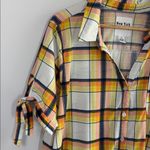 New York Laundry  Size 2X plaid button-down shirt with short, tie-tab sleeves. Photo 2