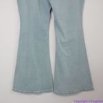 Free People NEW  We the Free flare jeans Curvy fit light‎ wash, size 35 Photo 6