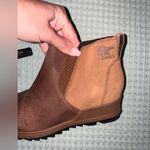 Sorel NWT  Emelie Chelsea boots size 7 Photo 4