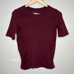 Athleta  Renewed Ribbed Short Sleeve T-Shirt Size Small Photo 8