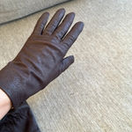 None Genuine leather gloves brown size medium NWT Photo 5