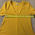 ZARA Good condition Trafaluc v-neck short sleeve gold swing dress size small Photo 4