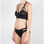 Lonely Label Lulu Underwire Mid Line Bra Black Size undefined Photo 1