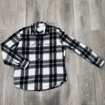 American Eagle  Men’s Classic Fit Button Down Plaid Flannel Shirt Large Photo 4