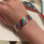 LC Lauren Conrad Signed LC - Women’s Metal Costume Bangle Bracelet Gold Tone / Blue / Aqua Enamel Photo 6