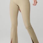 Alo Yoga Airbrush 7/8 split leggings Photo 0