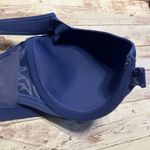 Victoria's Secret VSX Knockout Sports Bra Front Zip Size 38D Underwire  Yoga Photo 4