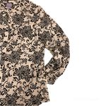 Laura Scott Floral Vine top Photo 1