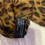Leopard brown and black print infinity scarf Photo 5