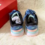 New Balance 680 V6 Lace Up Blue Peach Athletic Shoes Kids US 3 Women US 5 Photo 2