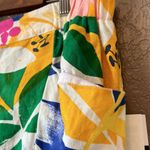 Eloquii  Button High Waisted Flower shorts size 18 Photo 3