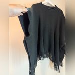 MIA & TESS PONCHO MOCK TURTLENECK BLACK FRINGE ONE SIZE EUC Photo 1