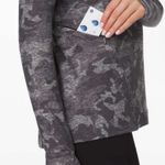 Lululemon  Warm Stabilizer 1/2 Zip Hoodie Camo Gray Size 12 Photo 2