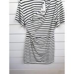 SIMKHAI Womens T Photo 6