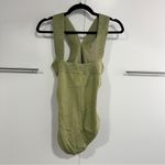 Heatherly Size M Olive Green Sleeveless V Photo 2