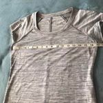 Head  active wear top  Photo 6