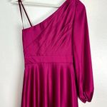 Mac Duggal One-Shoulder Long Sleeve Satin High/Low Gown in Berry Size US 0 Photo 9