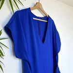 EXPRESS  V-Neck Tie Waist Straight Leg Jumpsuit with Pockets Photo 8