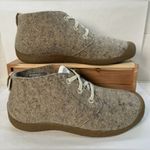 Keen  Mosey Wool Chukka Boots Taupe/Birch  sz 10 Photo 0