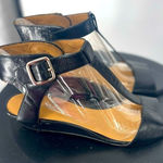 Nine West  wedge‎ sandal size 7 1/2 black 
Bin 1 Photo 0