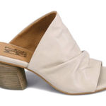 Miz Mooz Mix Mooz Ainsley Slide Sandal Size 36 US 5.5-6 Beige Leather Heeled Photo 0