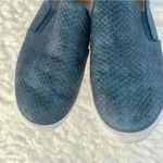 Vionic  Midi Blue Faux Snake Slip On Deck Shoes. Photo 3