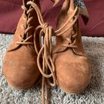 Shi Wedged Boots Photo 1