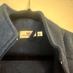 Vineyard Vines  Navy Vest Size Medium Photo 1