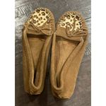 Minnetonka  Womens Size 9 Brown Moccasins Slip Ons Leopard Leather Calf Hair Dyed Photo 1