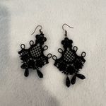 Elegant Black Lace Earrings Photo 0