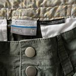Columbia Excellent condition. cargo shorts Photo 1