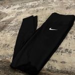 Nike NWT Black One Mid Rise Leggings Size Medium Photo 2