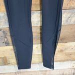 Lululemon  Body Con Tight in Black Size 8 Athletic Gym Workout Athleisure Photo 5