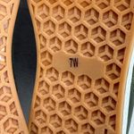 J/Slides Urban Sport Olive Green Knit Sneakers Lace Up Casual Shoes 7W Size 7 Photo 10