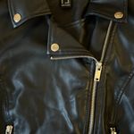 Forever 21 Vegan Leather Puff Sleeve Moto Jacket  Women's Size XS Biker Like New Photo 4