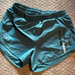 Under Armour lined shirts with pockets size small Photo 0