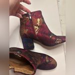 Franco Sarto  Burgundy Brocade Boots Size 9 Heeled Chunky Ankle Photo 8