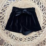 Alice + Olivia  Laurine Paper Bag Black Velvet Shorts US 2 Photo 2