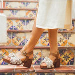 KORKS Natalia Natalia Crochet Twist Knot Sandals Tan SZ 6M Brown Photo 0