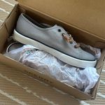 Sperry Shoes Photo 2