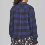 Wild Fable Navy Buffalo Check Plaid Flannel Cropped Button Down Shirt Size XL Photo 1