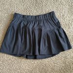 Kyodan Women’s Size Large  Black Asymmetrical Pleated Skort Photo 0