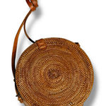 Source Unknown Ratan Round Woven braided Tan canteen Crossbody‎ Bag Photo 0